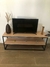 Racks Tv Industrial - 20 x 20 - Adn-Deco