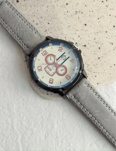 Reloj HM Arnold en internet