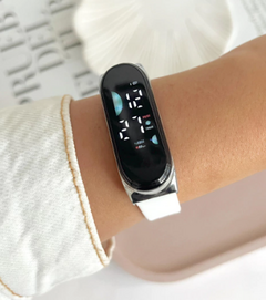 Reloj Gipsy cuadrado en internet