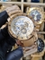 Bvlgari Esqueleto - Dourado com Fundo Branco e Detalhes Dourado