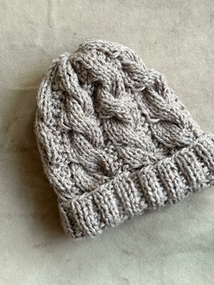 Gorro a dos agujas
