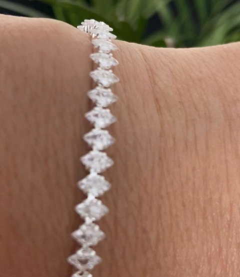 Pulseira Ajustavel Zircônia Riviera Navete (SEMIJOIAS)