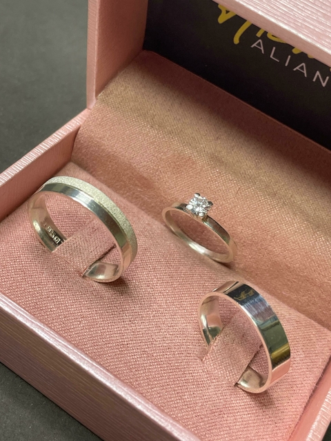 GIOVANNA - 4mm + brind anel solitário