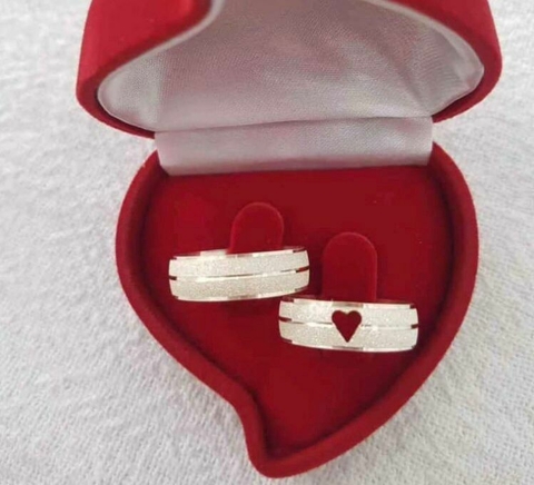 CORAÇÃO VAZADO - 7mm