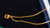 Pulseira Entrelaçada Dourada na internet
