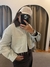 JAQUETA SARJA CROPPED DETALHES SUEDE na internet
