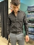 camisa elastizada slim fit estampada - Siamo Multimarcas