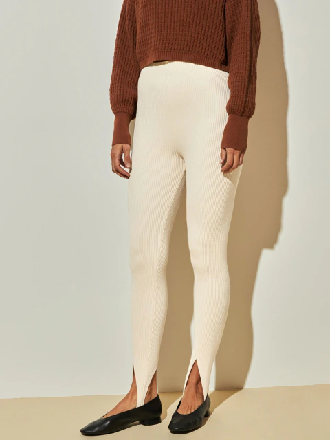 CALÇA TRICO FUSEAU CRUA
