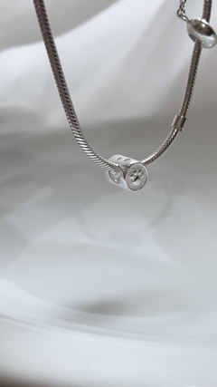 Berloque separador patinha na internet