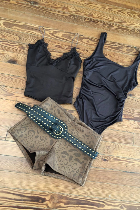 SHORT PANTER