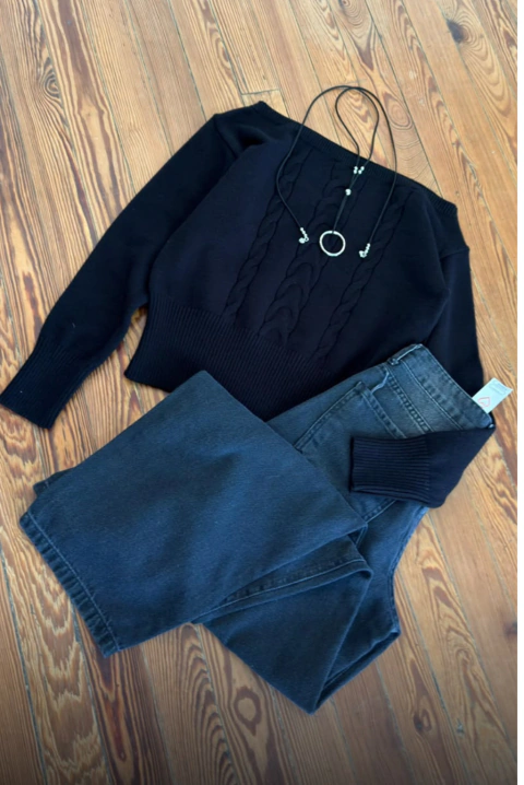 SWETER BENKA