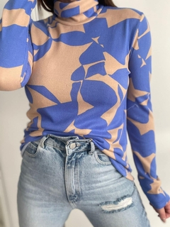 Polera estampada en internet