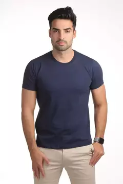 CAMISETA BASICA GOLA REDONDA - CONTINUA - comprar online