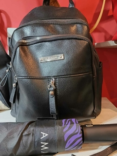 Mochila negra