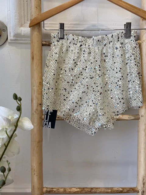 SHORT DANLI