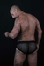Microboxer con charol y red en internet