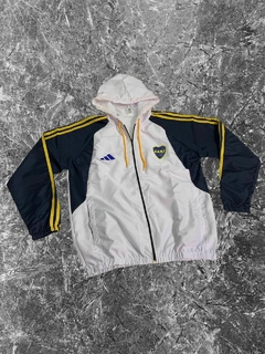 NUEVA CAMPERA ROMPEVIENTO DE BOCA JUNIORS en internet