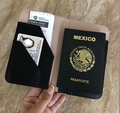 Portapasaporte Dorado - tienda en línea