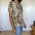 Blusa estampa onça P - comprar online