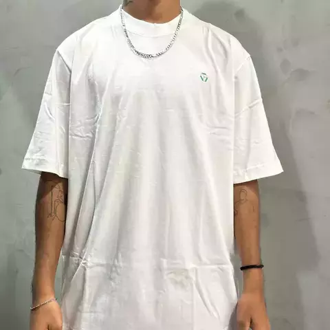 Camiseta Your Face Basica