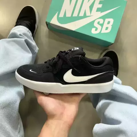 Tenis Nike SB Force 58