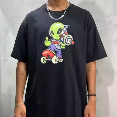 Camiseta High Tee Alien