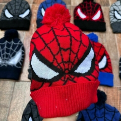 Gorro Spiderman con piel - comprar online