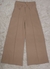 Modas Domi Calça Pantalona Alfaiataria Gabardine com Detalhes na Cintura Lançamento 8446