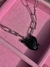 Collar black arrow heart