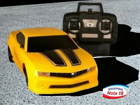 Carro com Controle Remoto