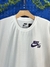 Camiseta Nike SB branca na internet