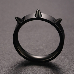 Spikes Crown Ring Black - comprar en línea