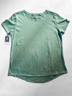 Remera Basic One en internet
