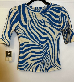 Remera Charo en internet