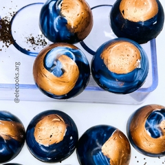 BOMBÓN RELLENO DE GANACHE DE CAFÉ