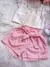 Conjunto Blogueirinha Sarja Shorts Rosa Blusinha Branca na internet