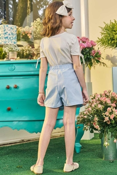 Shorts Saia em Sarja com Elastano Kukiê na internet