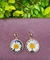 Brincos elegantes feitos com fores naturais - comprar online