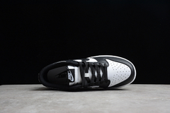 Imagem do Dunk Low Panda