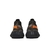 Yeezy 350 V2 Carbon Beluga en internet