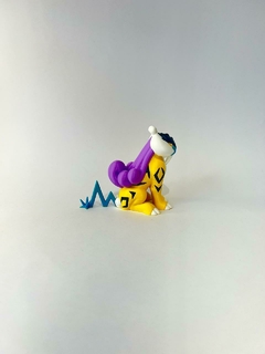 Miniaturas Pokémon - Raikou na internet