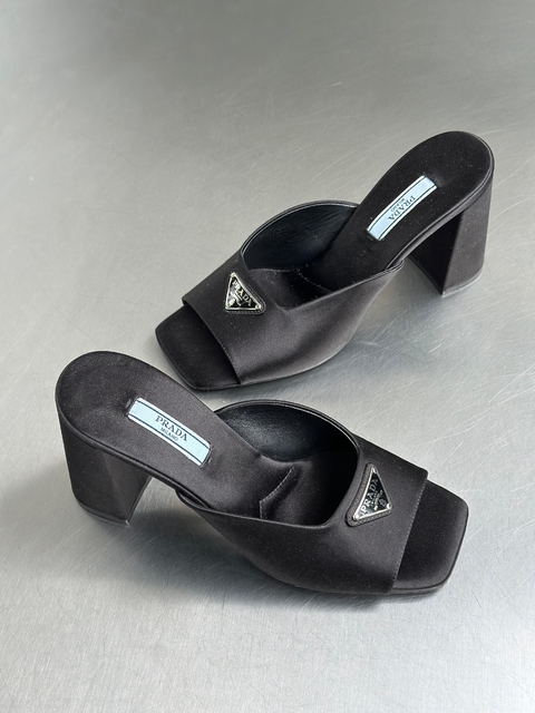 Sapato Prada Peep Toe Satin Black - comprar online