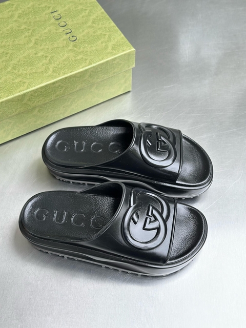 Slide Gucci Interlocking GG Dark Black - comprar online