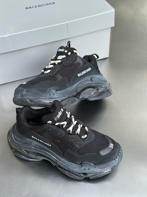 Tênis Balenciaga Tripe S Tracking Black - comprar online