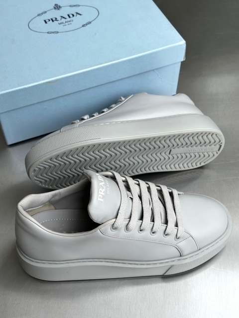 Tênis Prada Evolution Basic Cinza