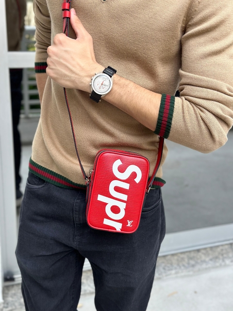 Shoulder Bag Louis Vuitton x Supreme Vermelha - comprar online
