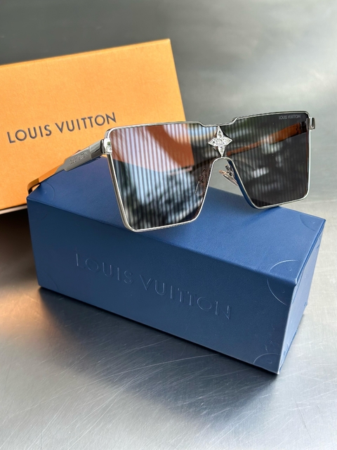Óculos Louis Vuitton Cyclone Metal Sunglas - comprar online