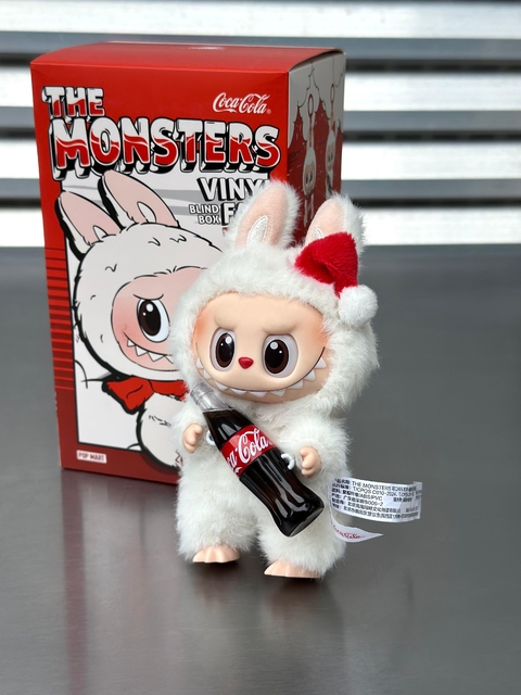 Labubu The Monsters Edição Coca-cola - comprar online