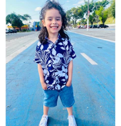Imagem do Camisa Floral Viscose E Bermuda Jeans Menino Kit 2 Peças
