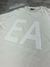 CAMISETA GRIFFE ARMANI EA BRANCA na internet